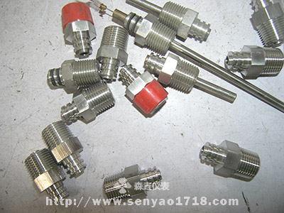 接頭.jpg 接頭.jpg